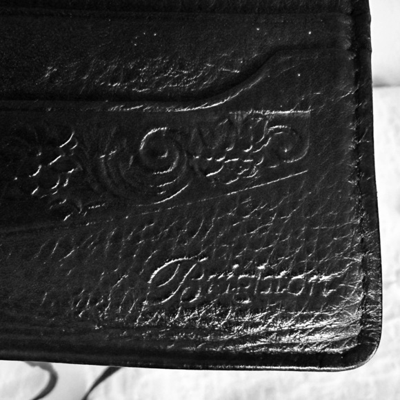 Brighton Elegant Black and Brown Croc-Embossed silver heart crossbody - Picture 5 of 9